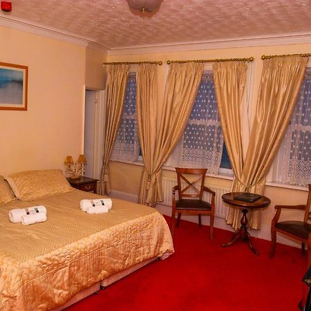 Albany Lions Hotel WTA-toernooi van WTA-toernooi van Eastbourne Buitenkant foto