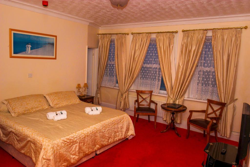 Albany Lions Hotel WTA-toernooi van WTA-toernooi van Eastbourne Buitenkant foto