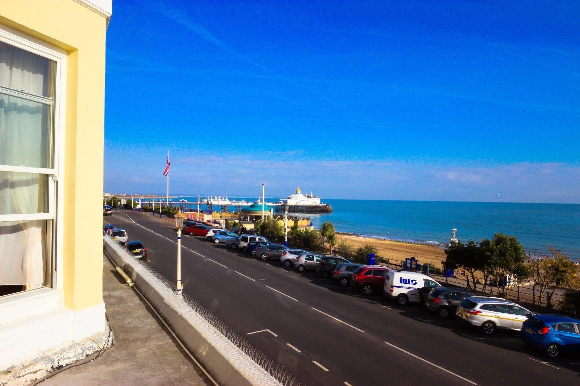 Albany Lions Hotel WTA-toernooi van WTA-toernooi van Eastbourne Buitenkant foto